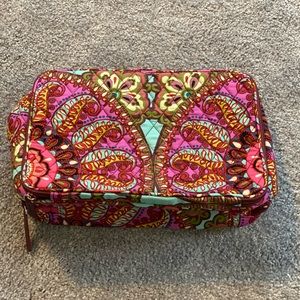 Vera Bradley Resort Medallion XL Makeup Bag